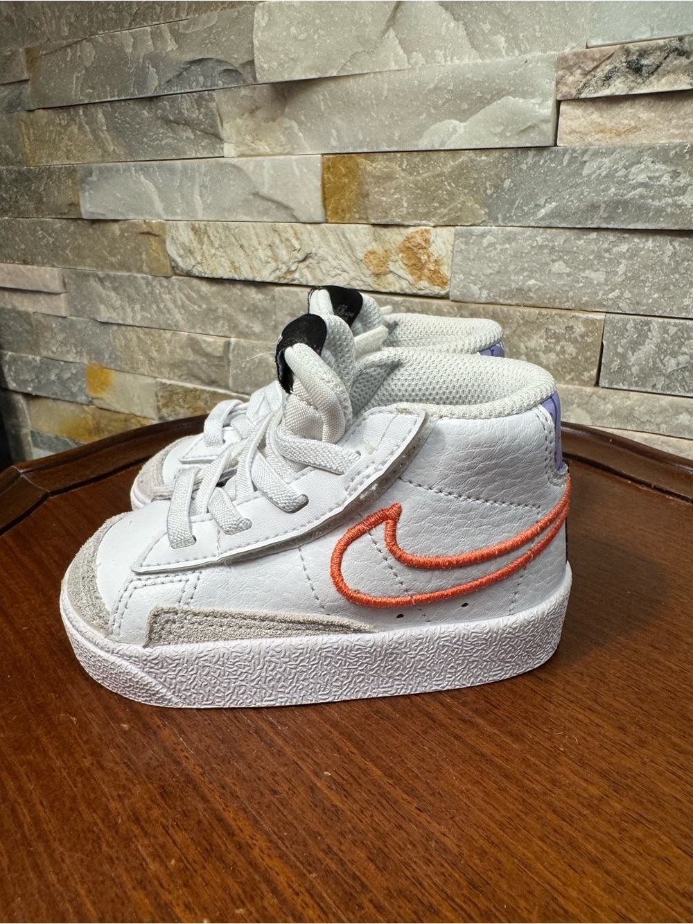 Child Sz 5 Nike Blazer Mid '77 SE White Leather W/ Orange Swoosh Walker Sneakers
